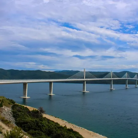 Danijela Dom wakacyjny *