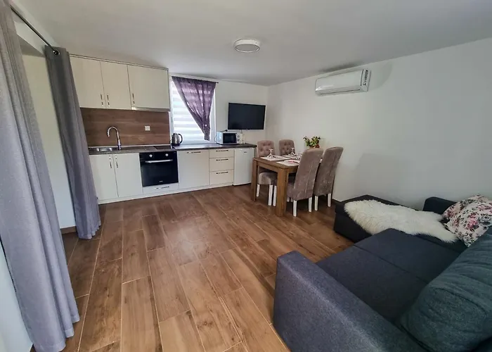 Ferienhaus Danijela Janjina